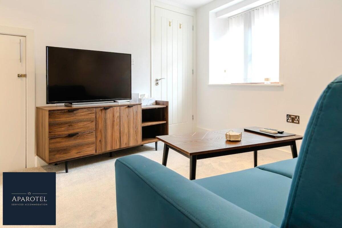 Aparotel Serviced Apartments - Stonehenge, Amesbury Town Centre Værelse billede