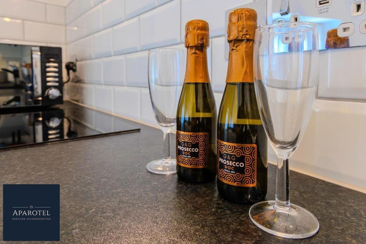 Aparotel Serviced Apartments - Stonehenge, Amesbury Town Centre Værelse billede