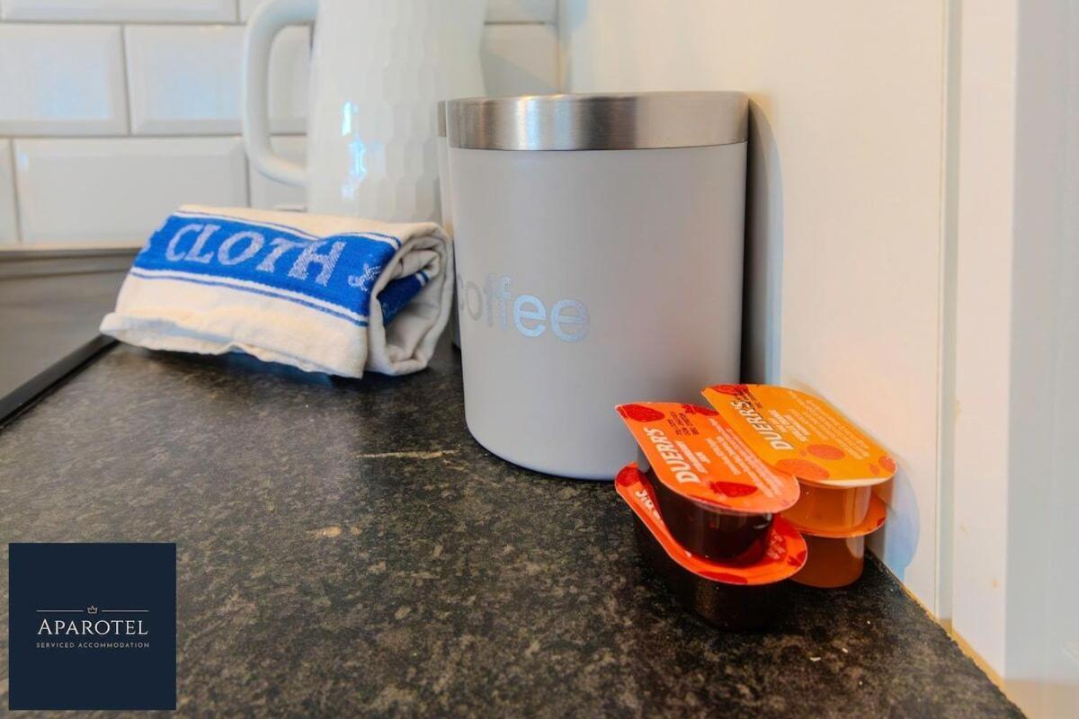 Aparotel Serviced Apartments - Stonehenge, Amesbury Town Centre Værelse billede