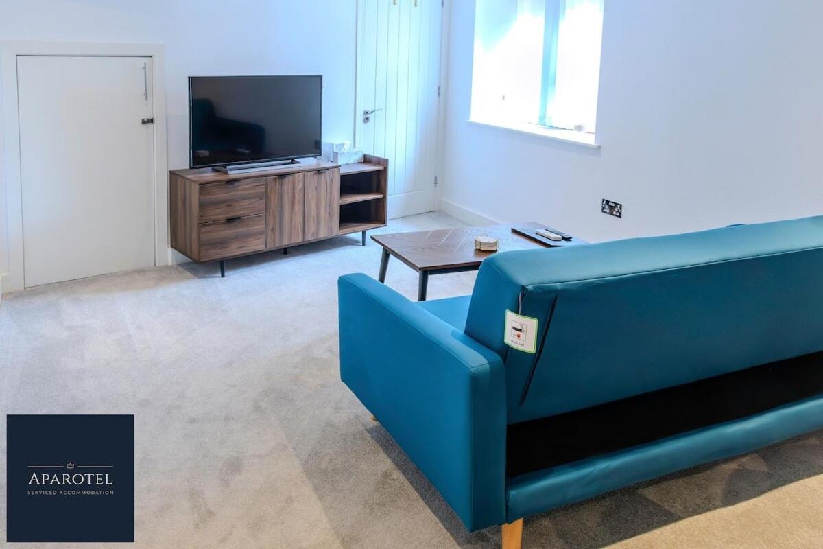 Aparotel Serviced Apartments - Stonehenge, Amesbury Town Centre Værelse billede